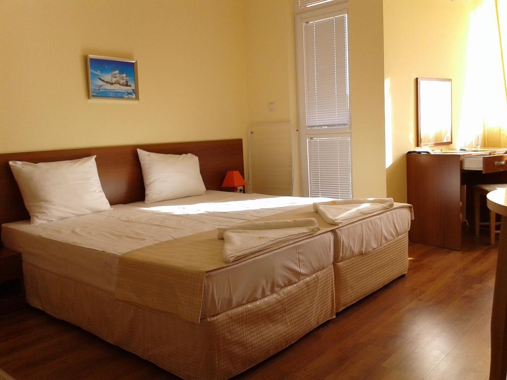 Stephanovy Guest House Sozopol Room photo